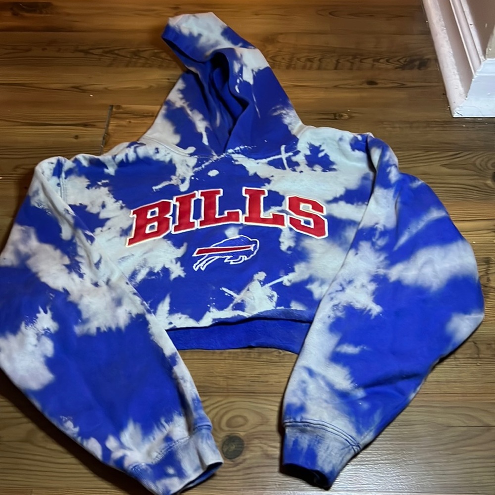 Buffalo Bills youth cropped bleach hoodie